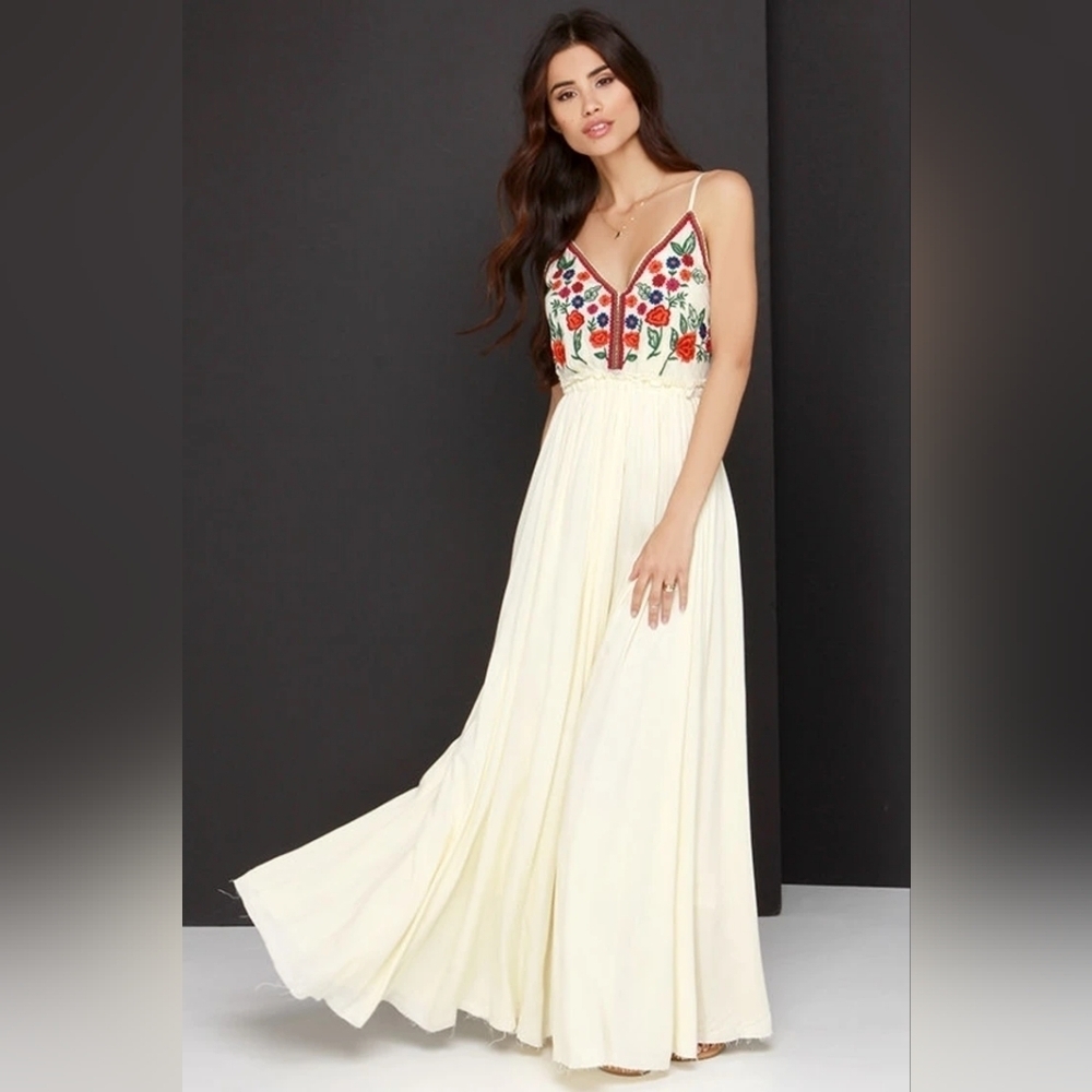 Raga Isabella Embroidered Pale Yellow Maxi Dress